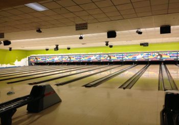 Post construction Cleaning Service at Sports Gril and Bowling Alley in Greenville Texas 39 43a700a443da1ebb39ac65c6787275cf 350x245 100 crop Restaurant & Bowling Alley Post Construction Cleaning Service in Greenville, TX