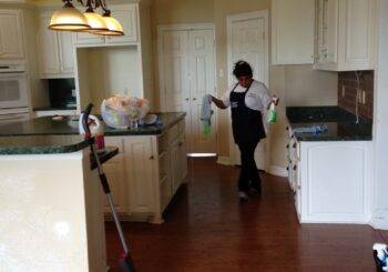 Ranch Home Sanitize Move in Cleaning Service in Cedar Hill TX 21 96c13a15e35dd3ee1c1e0e93845e200f 350x245 100 crop Ranch Home Sanitize & Move in Cleaning Service Cedar Hill