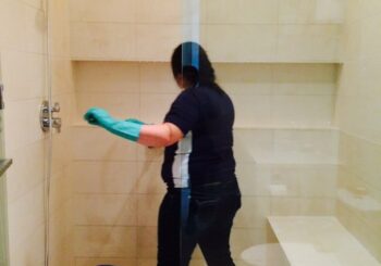 Residential Post Construction Cleaning Service in Highland Park TX 31 ee2ffe24438400d0884d0d0bd91974f8 350x245 100 crop Residential   Mansion Post Construction Cleaning Service in Highland Park, TX