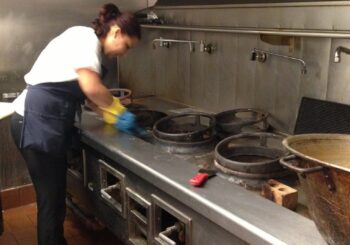 Restaurant and Kitchen Cleaning Service Food Court Kitchen Restaurant in Plano TX 09 2bfdde76799098fd1cebed578bce8ae6 350x245 100 crop Restaurant and Kitchen Cleaning Service   Food Court Kitchen Restaurant Clean up in Plano, TX