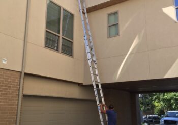 Town Homes Exterior Windows Cleaning Service in Highland Park TX 009 df184f0c2fbd634e20011471f355f1b1 350x245 100 crop Town Homes Exterior Windows Cleaning Service in Highland Park, TX