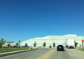 US Cold Storage Final Post construction Cleaning in Dallas TX 025 6d2311d3ef56282bf227bcb88e905068 350x245 100 crop Cooler Warehouse Final Post Construction Clean Up in Dallas, TX